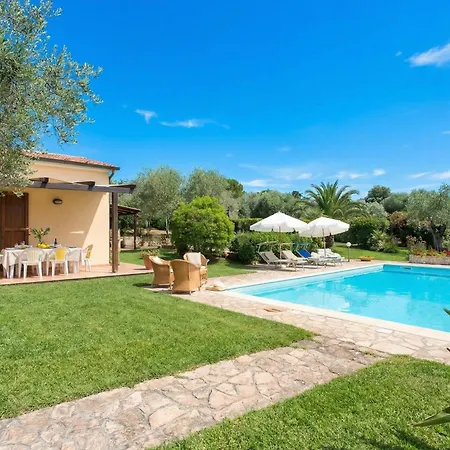 Villa Luna Smeralda Ad Con Piscina Ad Uso Esclusivo Per 8 Persone Alghero